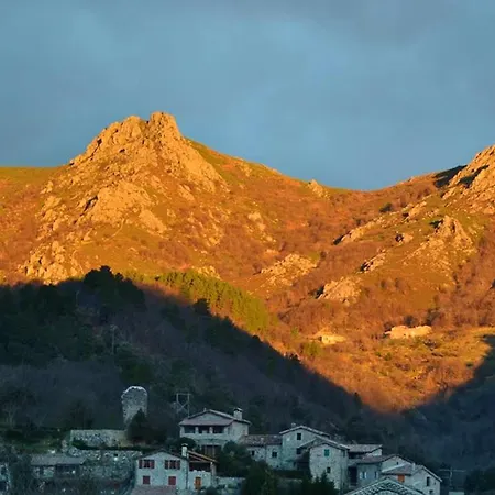 Maison Charmante A Avec Terrasse Et Plancha 펜션 Jaujac